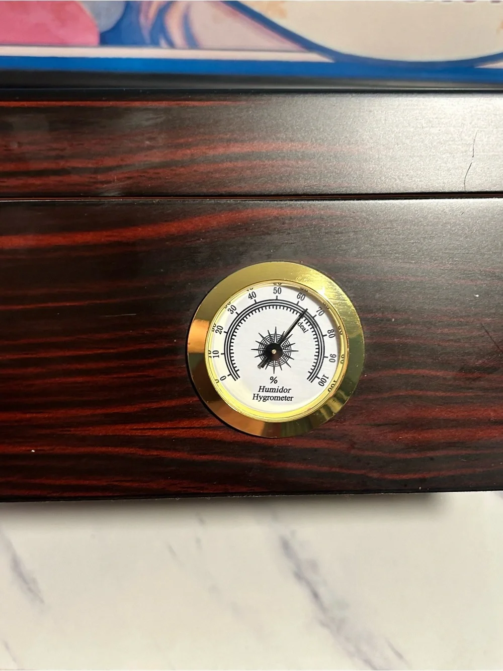 Quality importers Wood Desktop Cigar Humidor with Glass Top Hygrometer